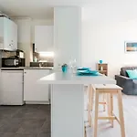 Ombre Bleue Апартаменты
